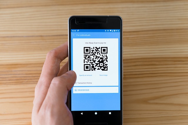 The Move Towards a Cashless Society
